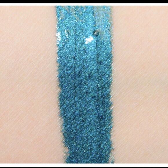 TOO FACED TUTTI FRUTTI JUICY FRUITS LIP GLAZE - BLUE YOU AWAY - Picture 2 of 5